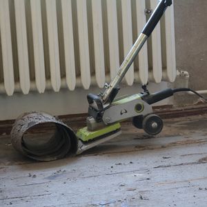 Teppichboden / Bodenbeläge entfernen